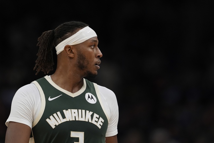 kaiyun-雄鹿主场迎战雷霆 迈尔斯·特纳&amp;小凯文·波特因伤缺席比赛